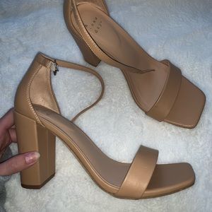 nude heels